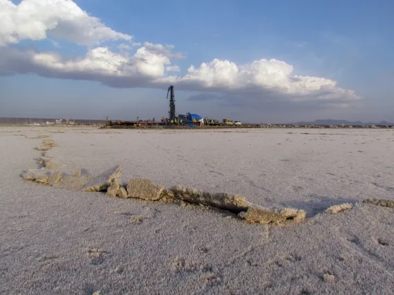 Drilling rig at Lake Magadi in the Kenyan Rift Valley